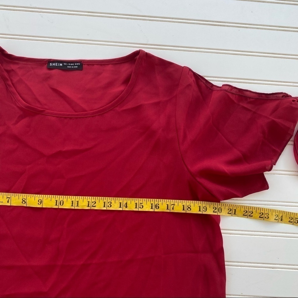 Open cold shoulder Blouse Size Large - Picture 7 of 8